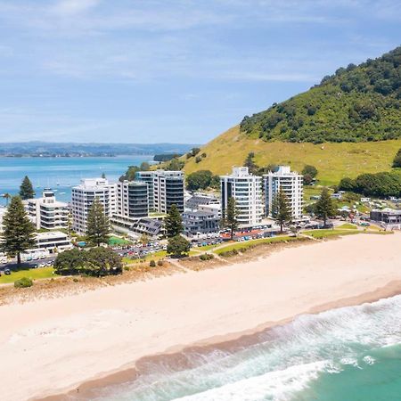 Oceanside Bliss - Absolute Beachfront - Uninterrupted Ocean Views With Pool Mount Maunganui Exterior foto