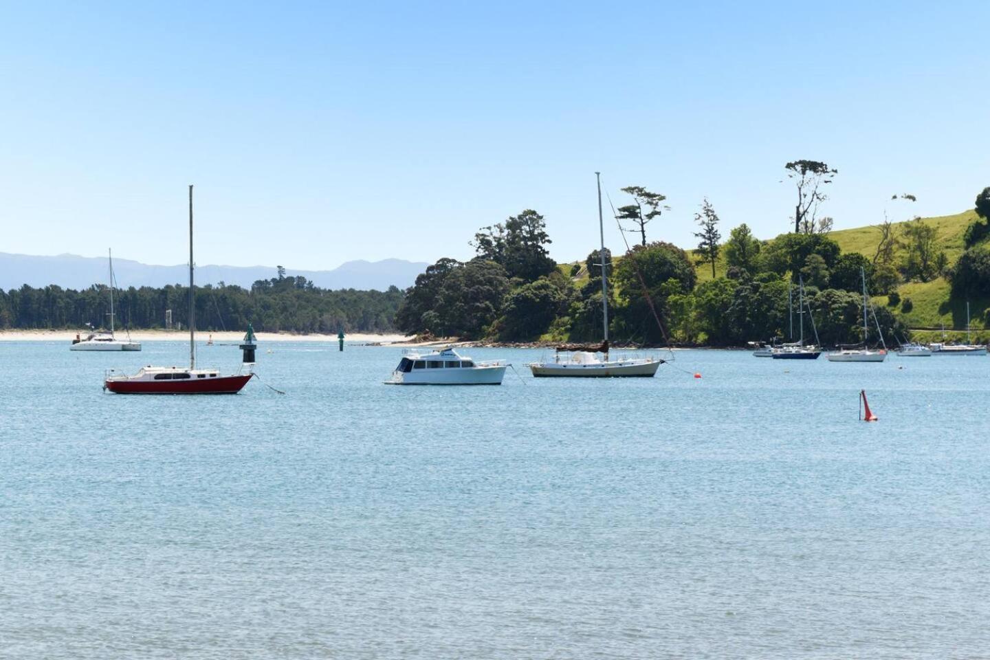 Oceanside Bliss - Absolute Beachfront - Uninterrupted Ocean Views With Pool Mount Maunganui Exterior foto