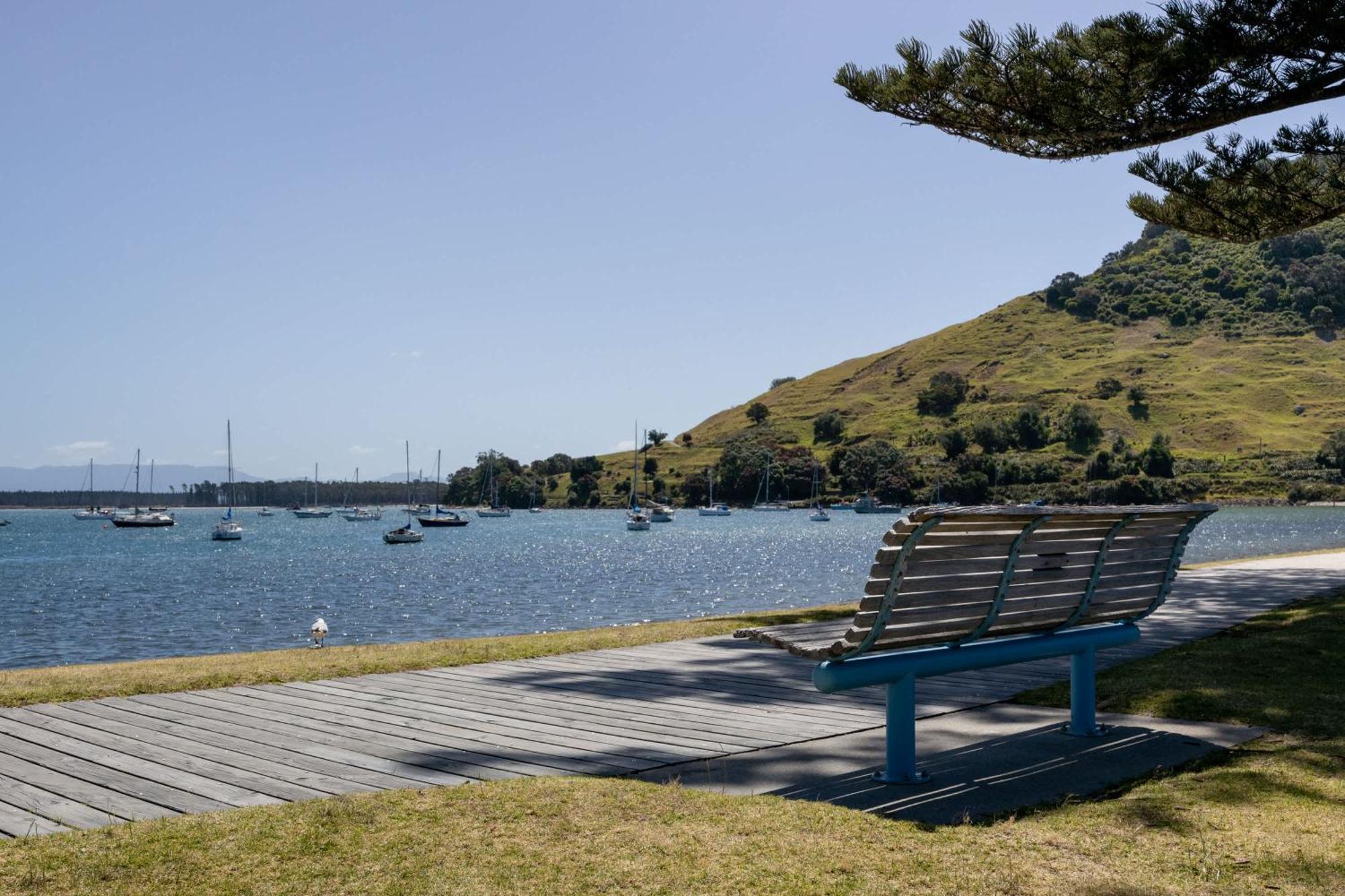 Oceanside Bliss - Absolute Beachfront - Uninterrupted Ocean Views With Pool Mount Maunganui Exterior foto