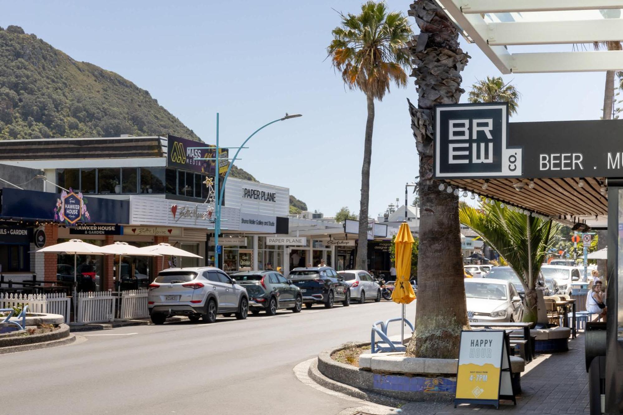 Oceanside Bliss - Absolute Beachfront - Uninterrupted Ocean Views With Pool Mount Maunganui Exterior foto